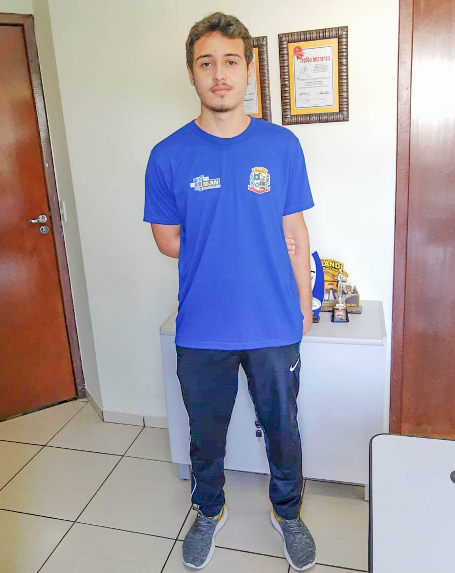Atleta de basquete do Projeto Superação é convocado para compor Seleção Paranaense