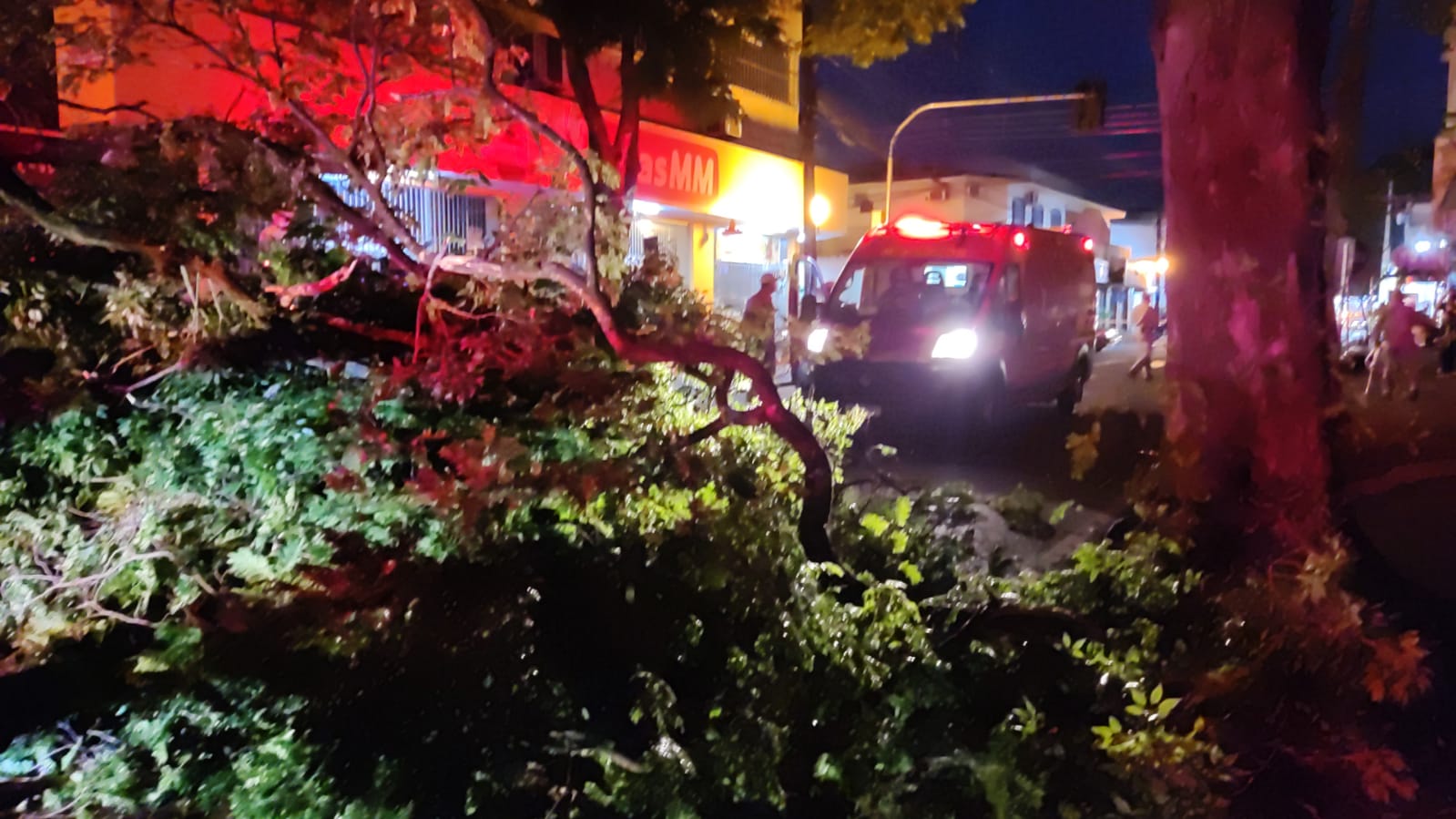 Secretaria de Saneamento e Meio Ambiente de Sarandi informa sobre acidente ocorrido na Rua Pedro Galindo Garcia