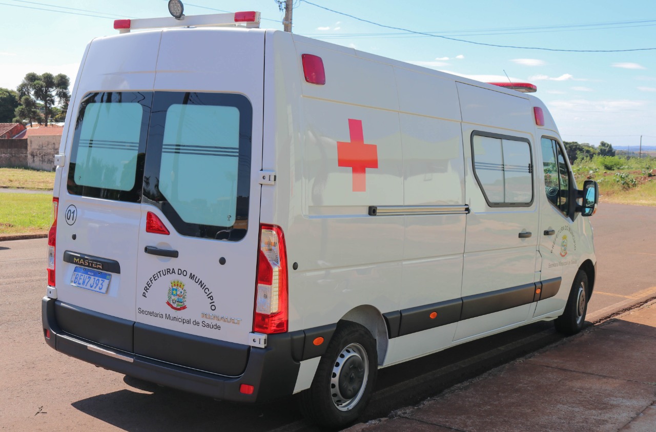 Prefeitura do Município de Sarandi recebeu nesta quinta-feira (15) uma nova ambulância para utilização no transporte sanitário da cidade
