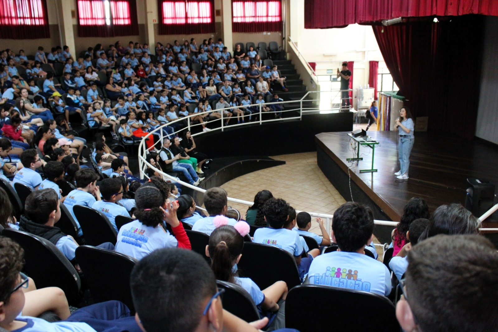 Comemorações do Dia da Árvore começam com palestra para crianças sobre importância da preservação
