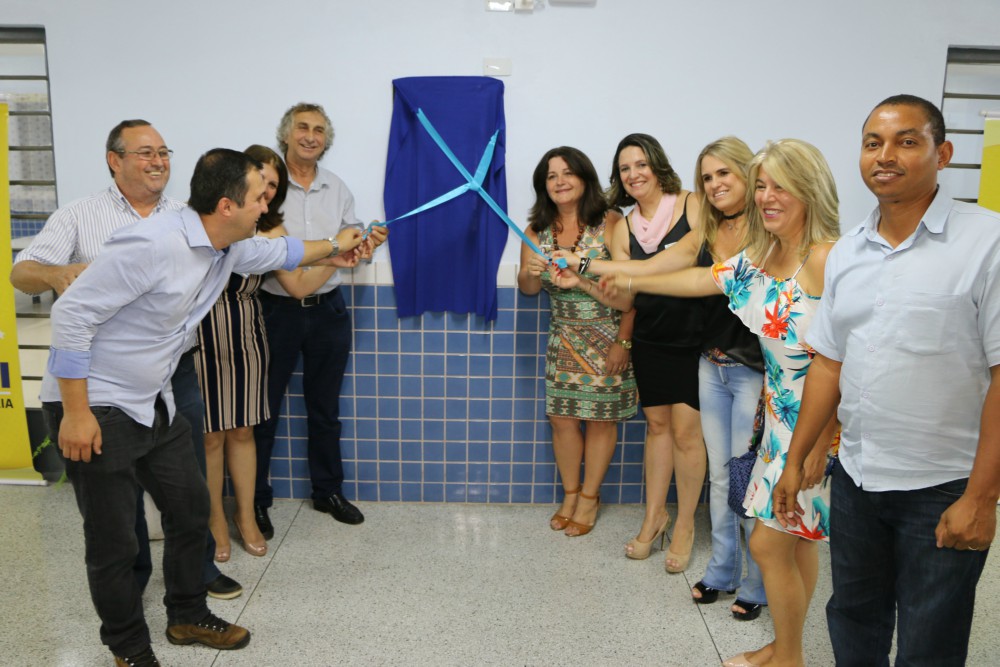Prefeitura entrega escola reformada e ampliada aos alunos do Jardim Verão