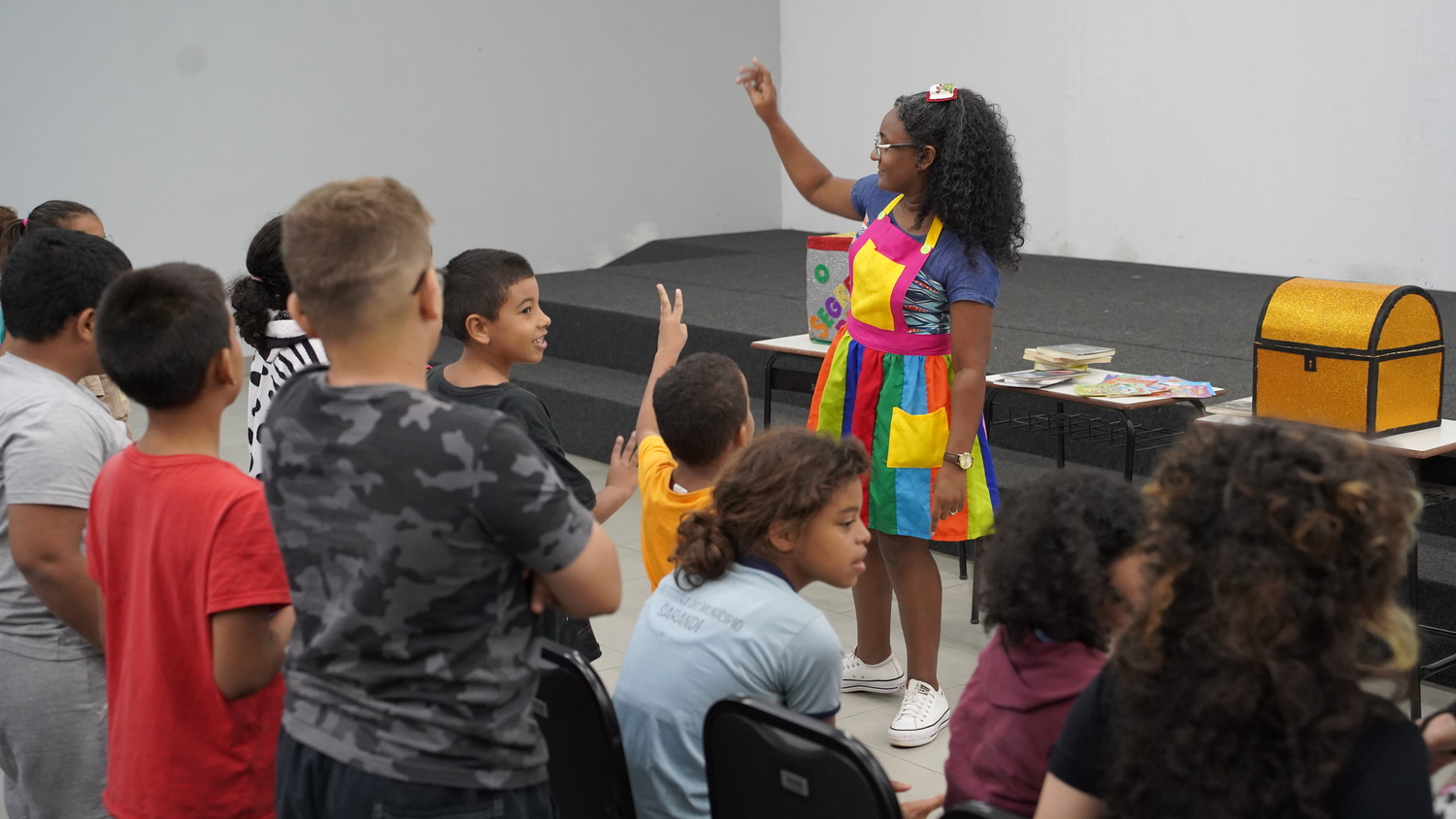 Dia do Livro é celebrado com atividade de leitura para crianças e adolescentes do CRAS