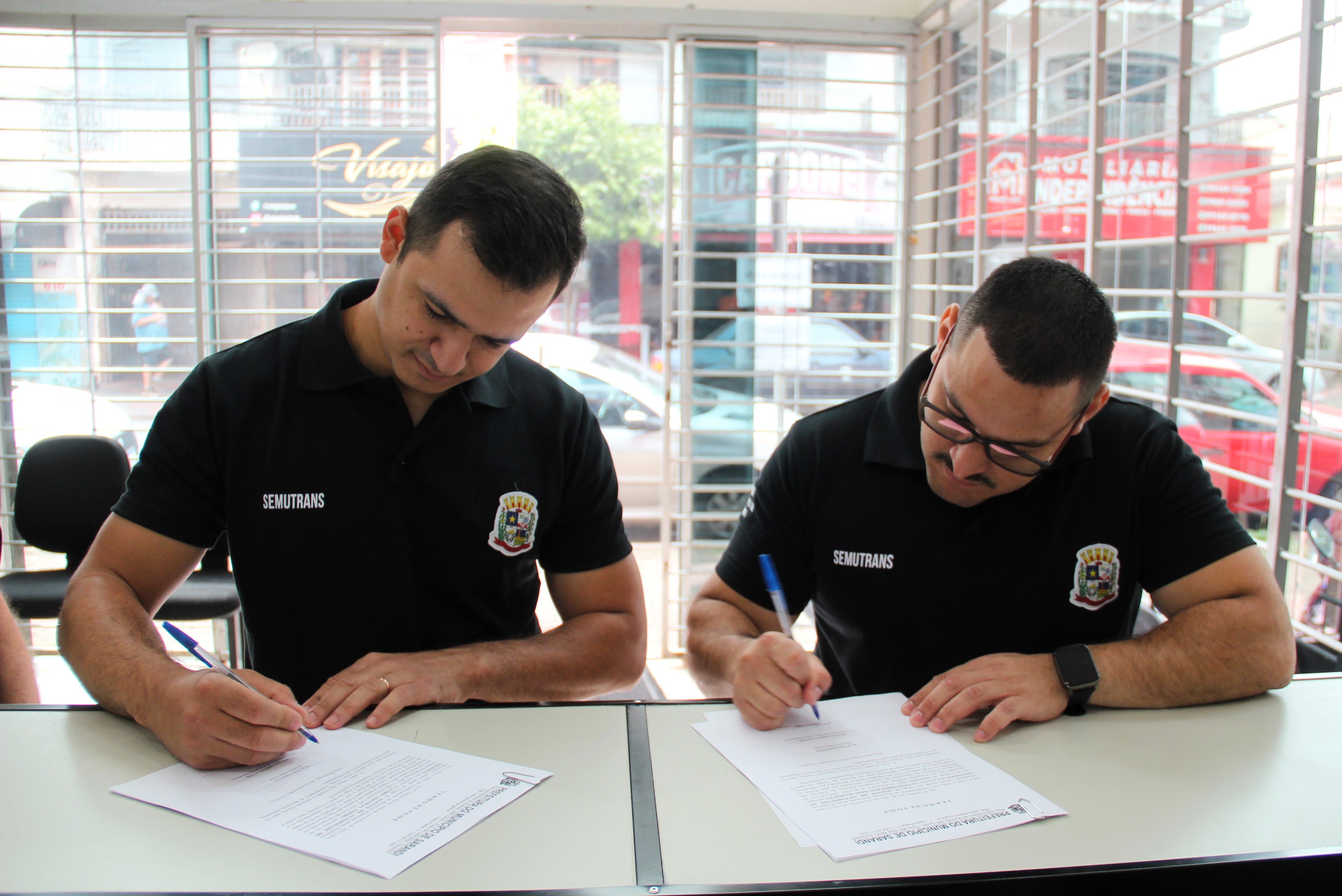 Novos agentes de trânsito são empossados e município Semutrans segue ampliando e qualificando serviços