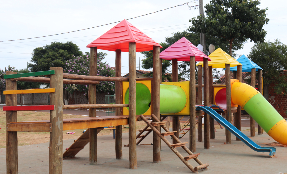 Praça do Conjunto Residencial Mauá é finalizada