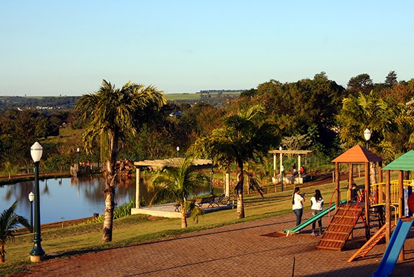 Bolo de 33 metros vai servido logo após o Desfile 