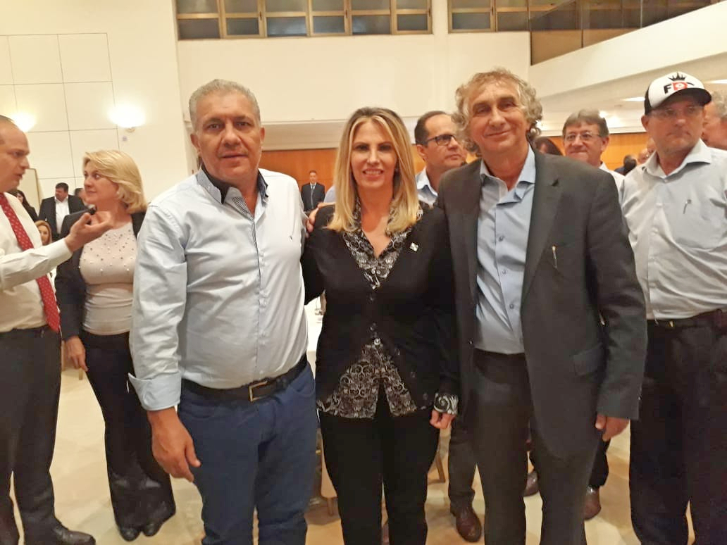 Prefeito Walter Volpato participa da XXI Marcha em Defesa dos municípios 