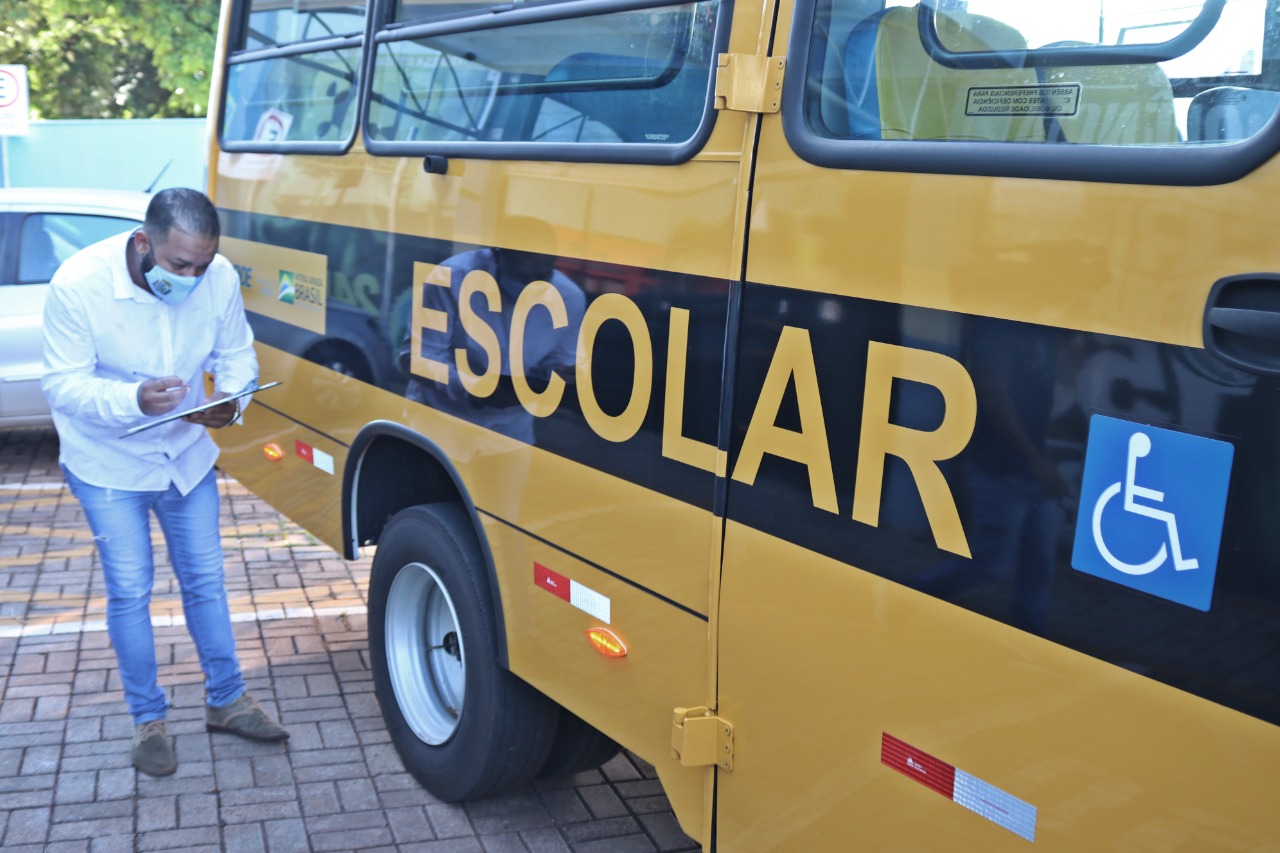 Vistorias no transporte escolar Municipal