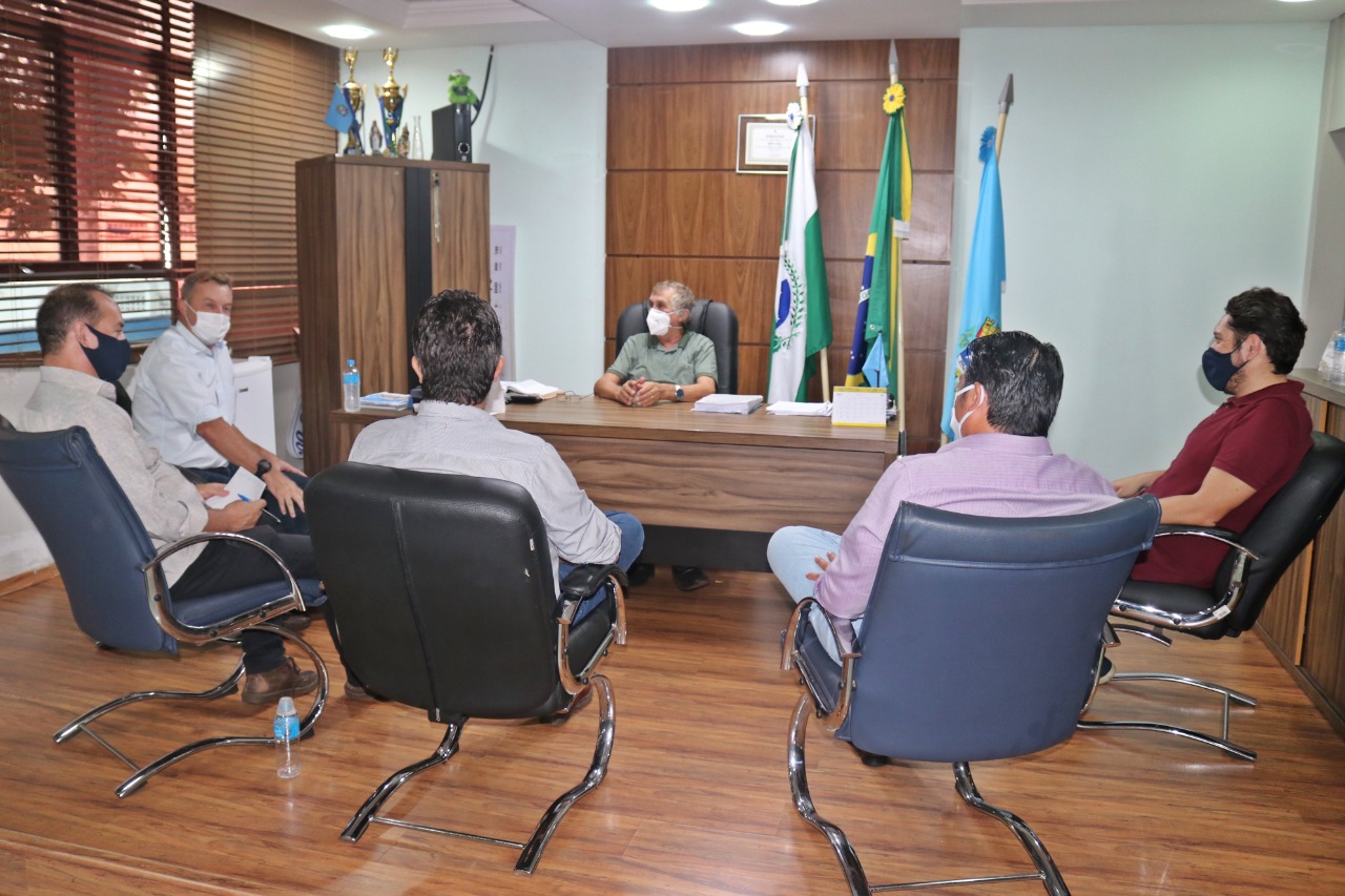 Prefeito de Sarandi realiza reunião com o Secretário de Assuntos Metropolitanos e Institucionais de Maringá