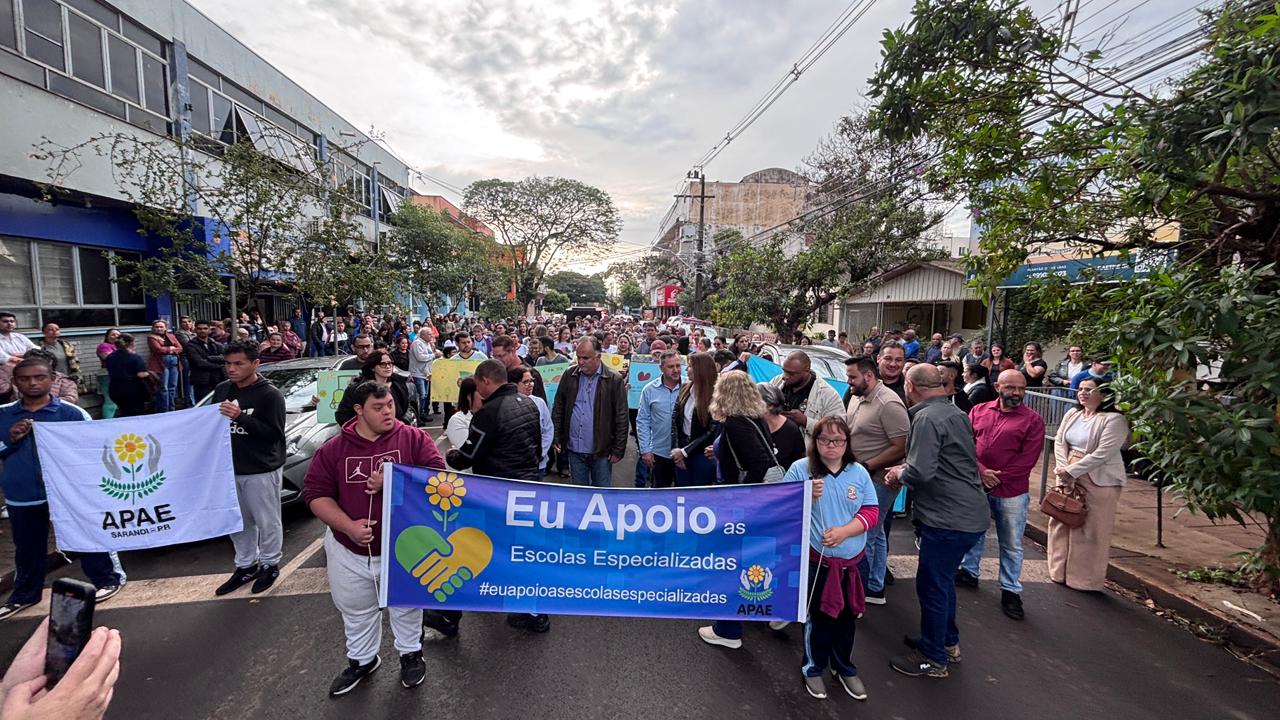 APAE de Sarandi realiza mobilização com apoio da Prefeitura contra ameaça à educação especial