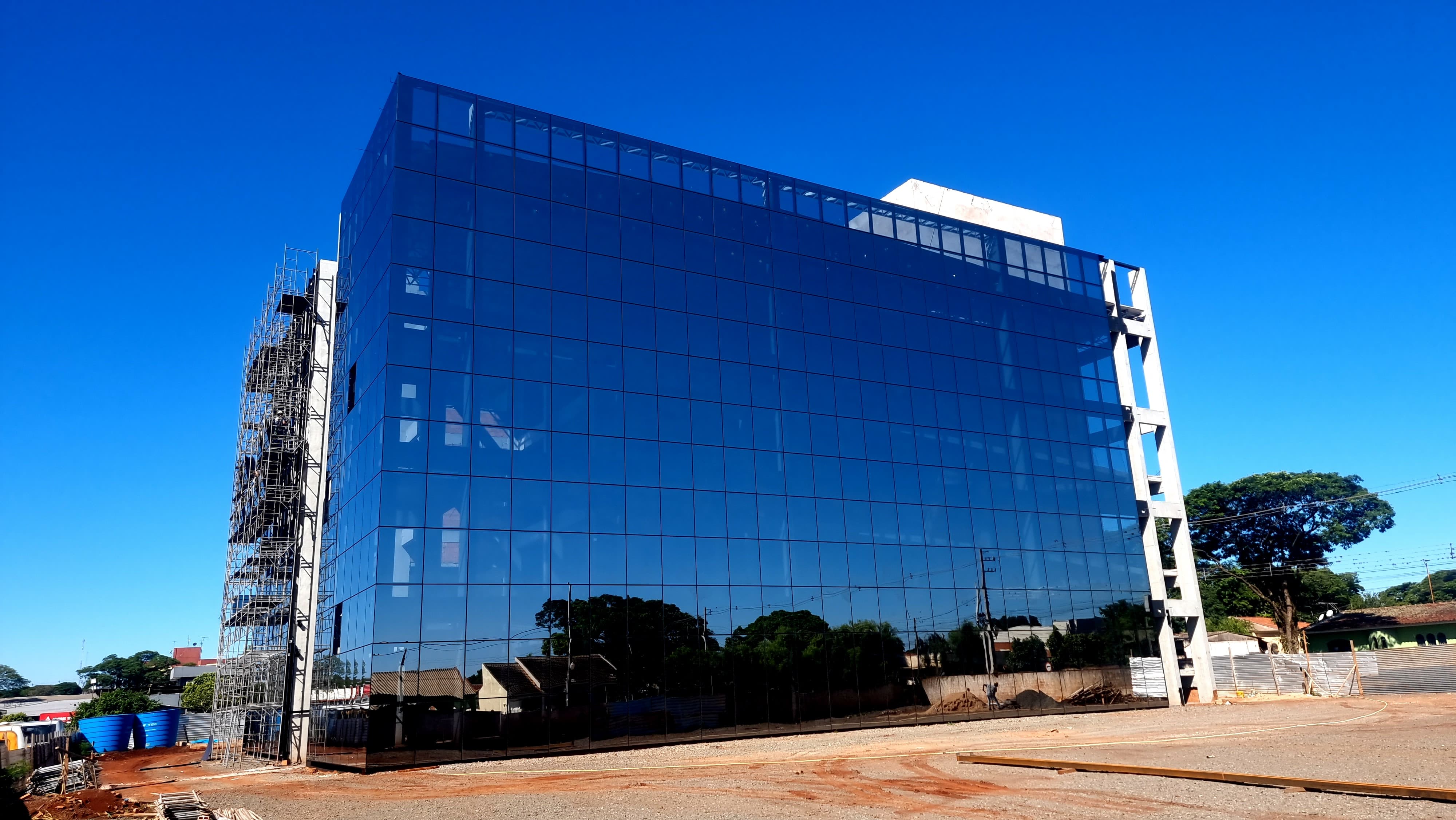 Obra da nova prefeitura segue dentro do cronograma para promover economia e valorizar cidadania